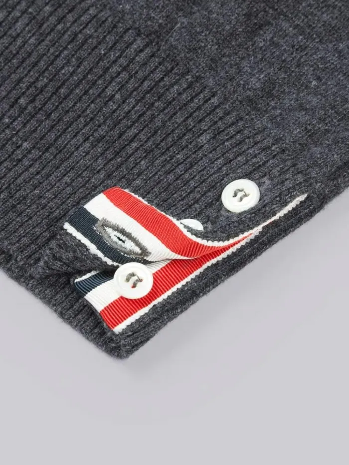 Cashmere Sleeveless Crewneck 4bar Pullover Vest Dark Grey GirlsBoys Thom Browne Knitwear Cashmere Sleeveless Crewneck 4bar Pullover Vest Dark Grey GirlsBoys Thom Browne Knitwear